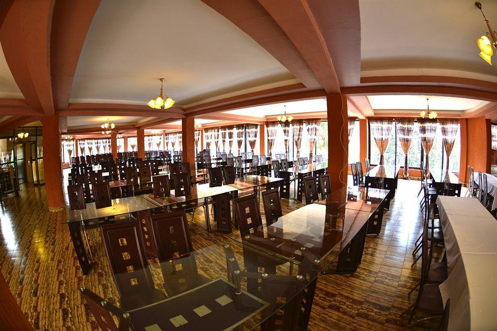 Mackinnon Suites Kampala Dış mekan fotoğraf